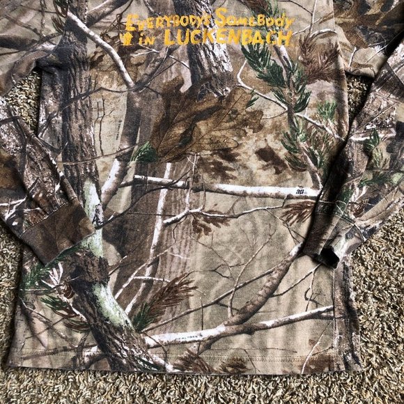 Code V Shirt Mens Small Brown Everybody’s Somebody In Luckenback Texas Camo Tee - Picture 7 of 13
